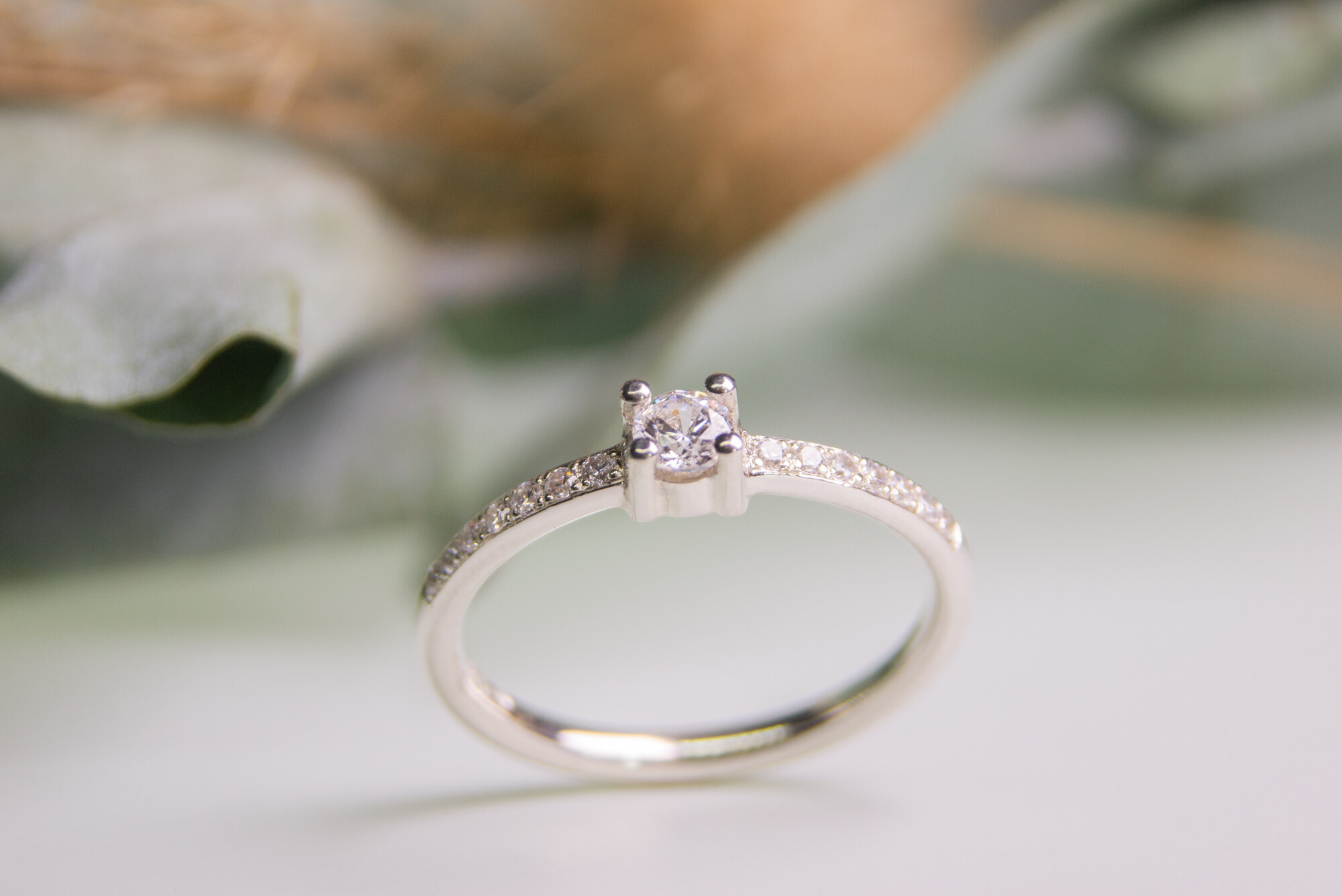 Verlobungsring aus Weißgold mit Lab Grown Diamonds