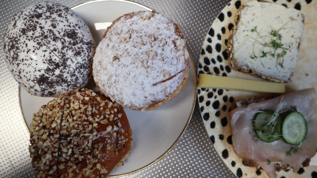 Verpflegung beim Trauringschmiedekurs Snacks und Getränke für die Kursteilnehmer.